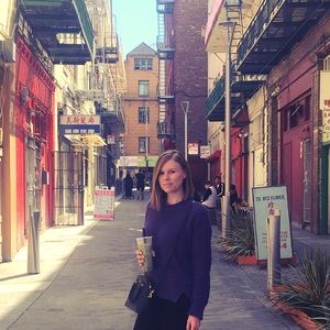 Meet your Posher, Nicole